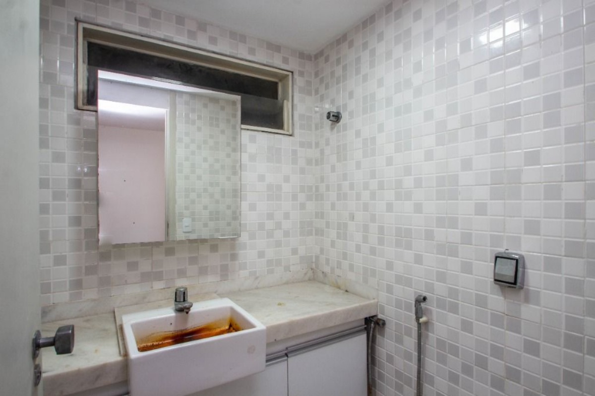Apartamento para alugar com 4 quartos, 310m² - Foto 11