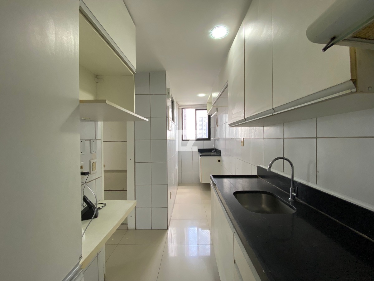 Apartamento para alugar com 3 quartos, 70m² - Foto 12