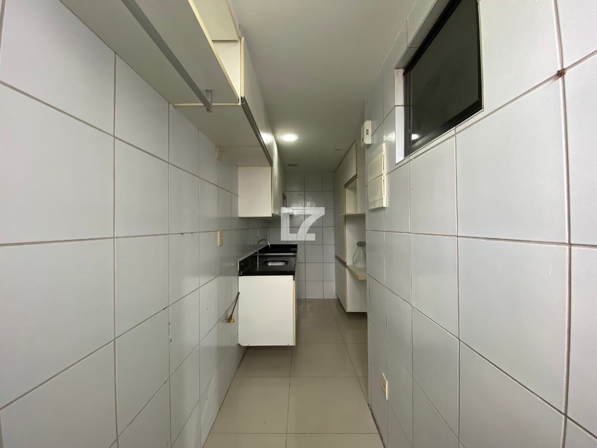 Apartamento para alugar com 3 quartos, 70m² - Foto 11