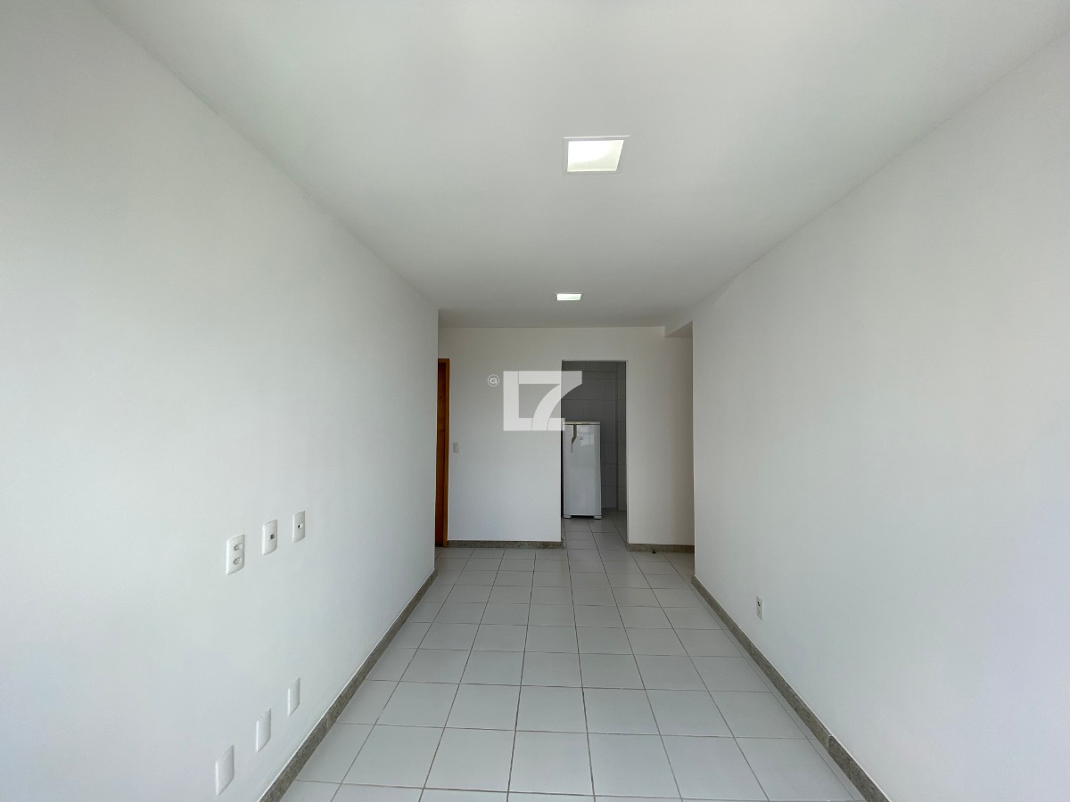 Apartamento para alugar com 2 quartos, 50m² - Foto 4